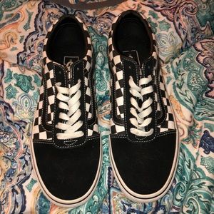 Low top checkered vans